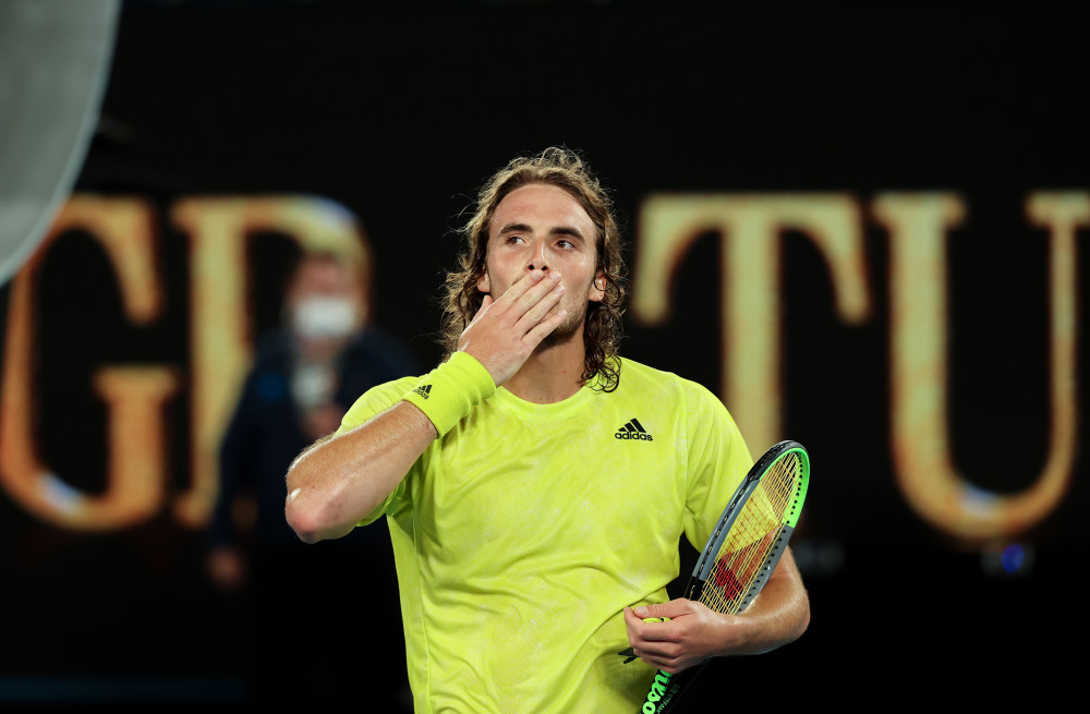 澳网翻盘年终总决赛，西西帕斯惊艳四座