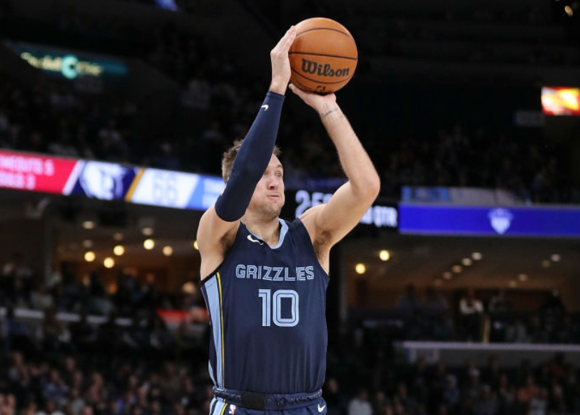 北京队力克青岛队,浓眉哥刷新纪录 北京队力克青岛队,浓眉哥刷新纪录