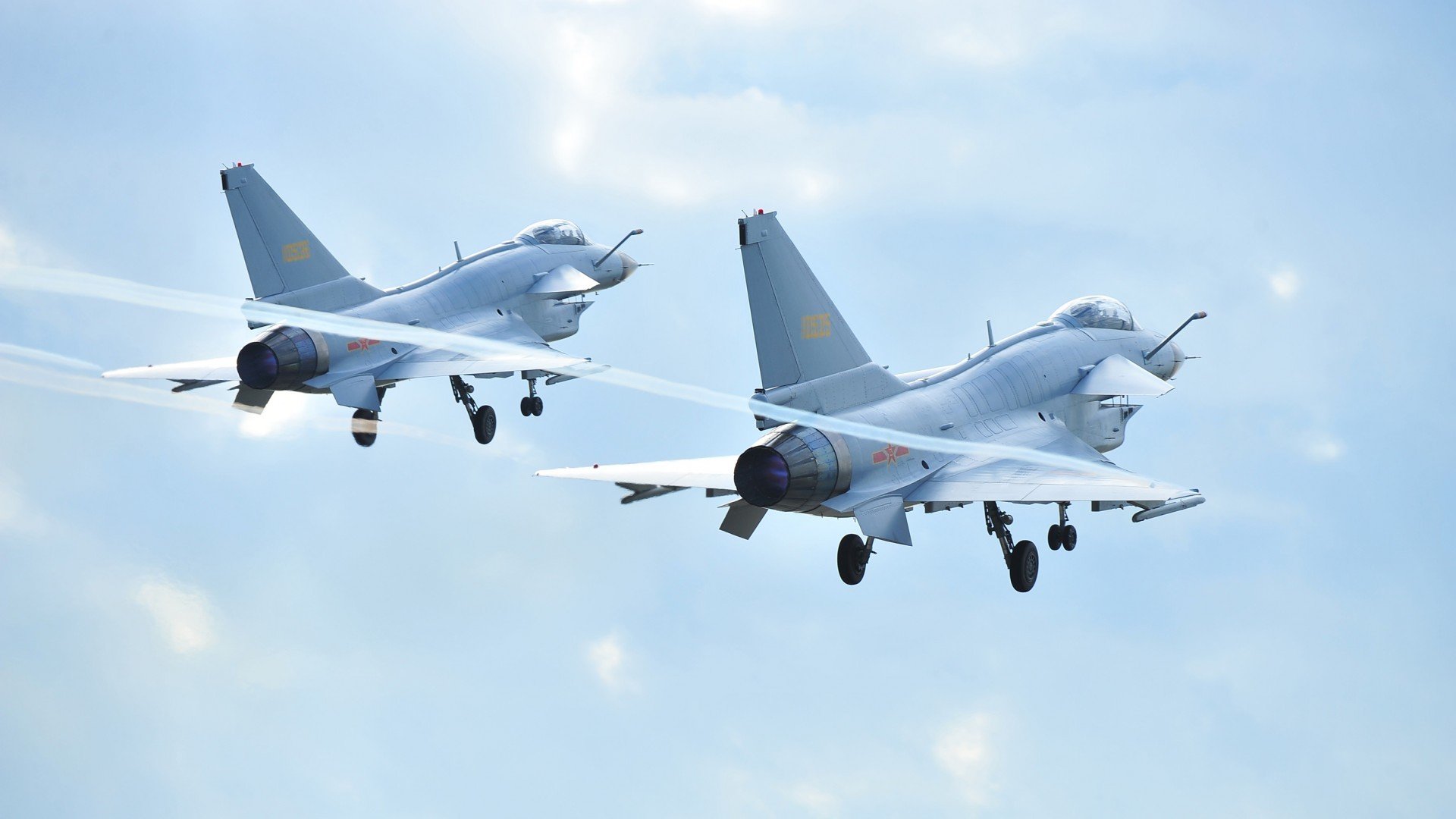 蓝色焰火，当范弗利特将美加之夜炼为永恒囚笼